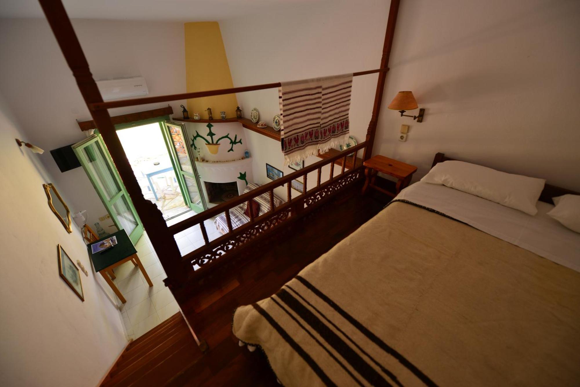 Pegasus Studios & Apartments Skyros Buitenkant foto