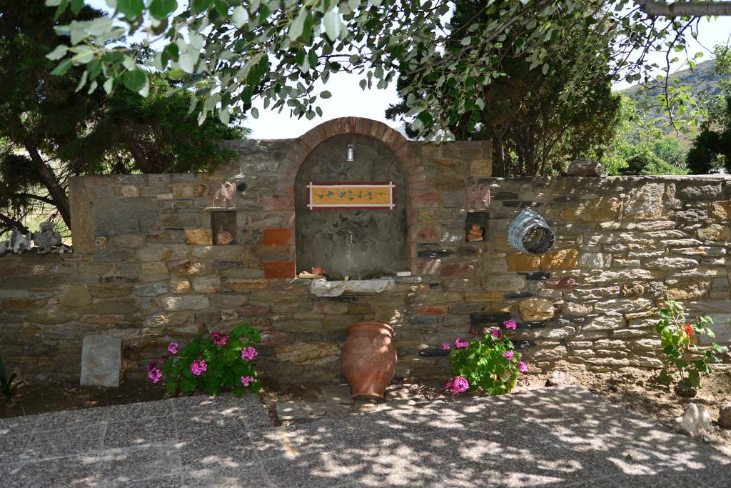 Pegasus Studios & Apartments Skyros Buitenkant foto