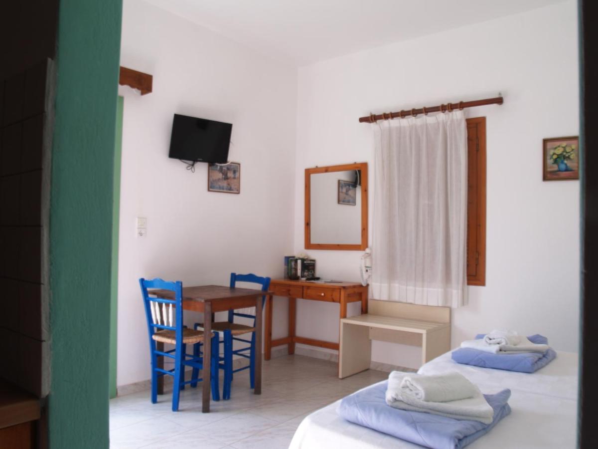 Pegasus Studios & Apartments Skyros Buitenkant foto